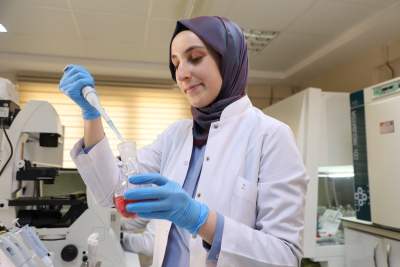 BARÜ’nün projesiyle kereviz tohumunun kanser önleyici etkileri araştırılacak BARÜ’nün projesiyle kereviz tohumunun kanser önleyici etkileri araştırılacak