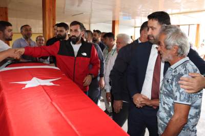 Göçükte hayatını kaybeden maden işçisi memleketinde toprağa verildi
