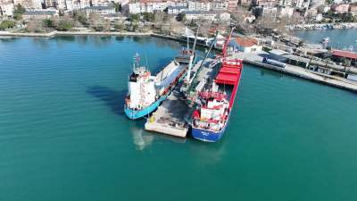Kdz. Ereğli belediye limanı ithalat ve ihracat firmalarına nefes oluyor Kdz. Ereğli belediye limanı ithalat ve ihracat firmalarına nefes oluyor