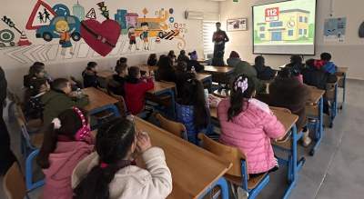 Zonguldak'ta öğrencilere 'Tek Numara 112' bilinci aşılanıyor Zonguldak'ta öğrencilere 'Tek Numara 112' bilinci aşılanıyor