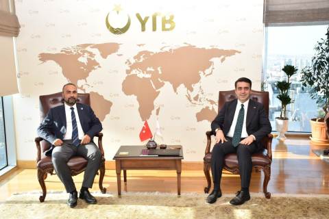 Rektör Akkaya, YTB Başkanı Turus’u ziyaret etti Rektör Akkaya, YTB Başkanı Turus’u ziyaret etti