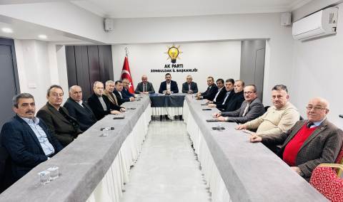AK Parti'de yerel hizmet mesaisi AK Parti'de yerel hizmet mesaisi