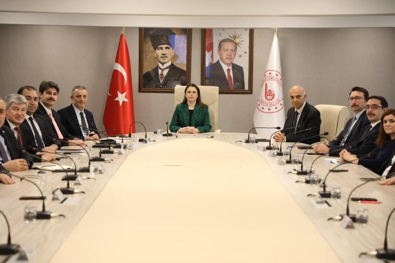 Bartın'da yerel yönetimlere yüzde 100 hibe zirvesi Bartın'da yerel yönetimlere yüzde 100 hibe zirvesi