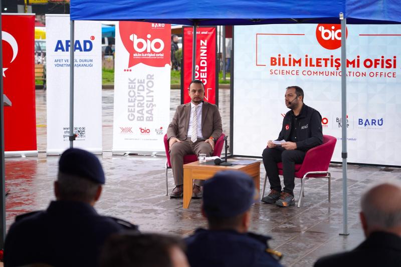 BARÜ "asrın felaketi"nin 3’üncü yılında Bartın halkına depremi anlattı BARÜ "asrın felaketi"nin 3’üncü yılında Bartın halkına depremi anlattı
