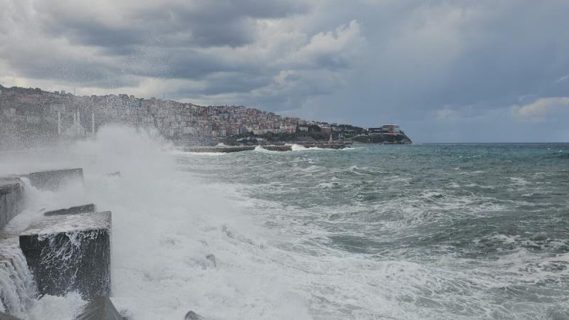 Batı Karadeniz için kuvvetli yağış uyarısı Batı Karadeniz için kuvvetli yağış uyarısı