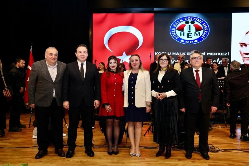 Gönüllerden Yükselen Türküler: BEUN’da “Bu Toprağın Sesleri” Konseri Büyük Beğeni Topladı Gönüllerden Yükselen Türküler: BEUN’da “Bu Toprağın Sesleri” Konseri Büyük Beğeni Topladı